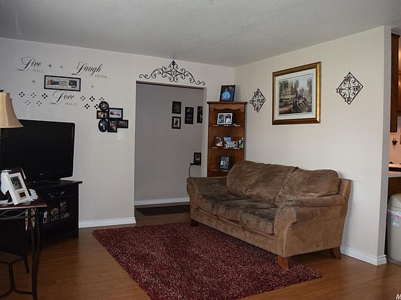 5th image of 2809 Serramonte St