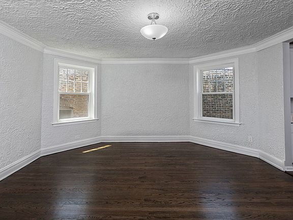 2nd image of 2720 W Winnemac Ave APT 3