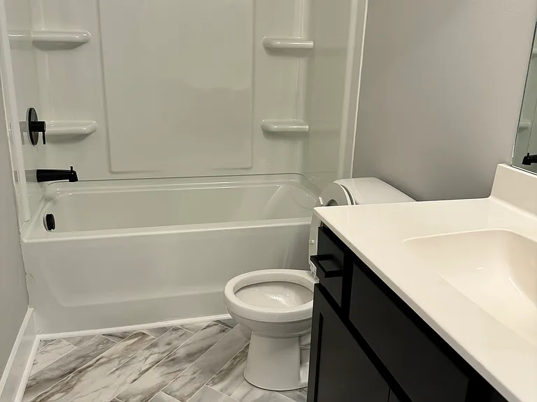 201 Jonathan Wade Cir — Photo 14
