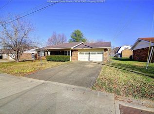 176 Woodland Frst, Winfield, WV 25213