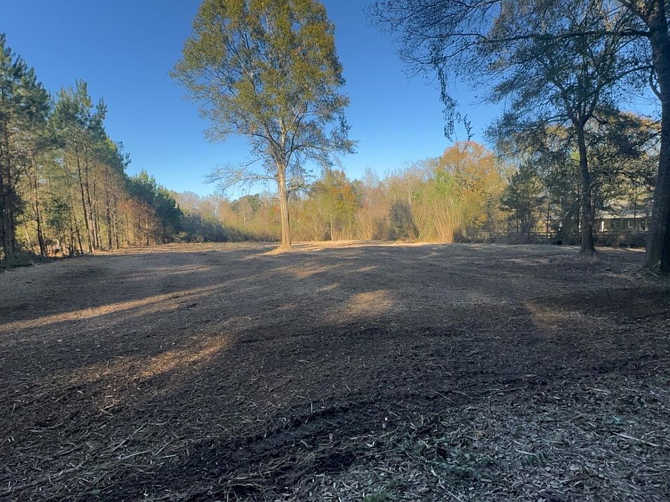 2nd image of Robinson Rd