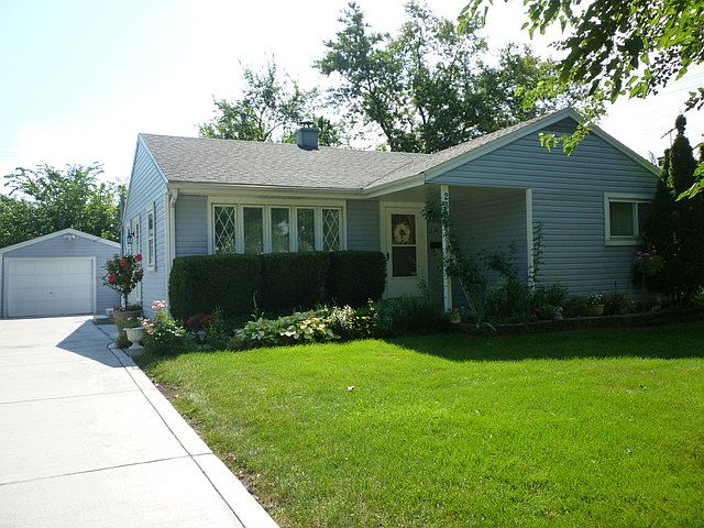 1st image of 2381 Cedar St
