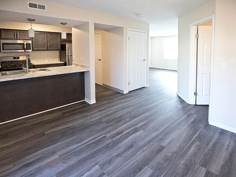 Park Club Townhomes — Photo 23