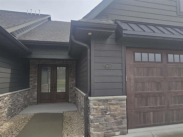 1st image of 1106 WEST RIVER ROAD Unit #3