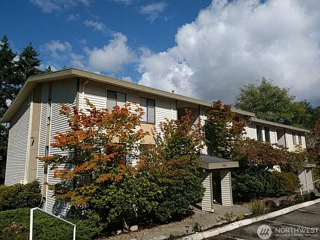 830 Kirkland Way #101 — Photo 1