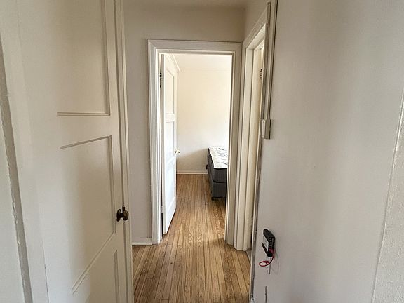 5th image of 1875A 24th St