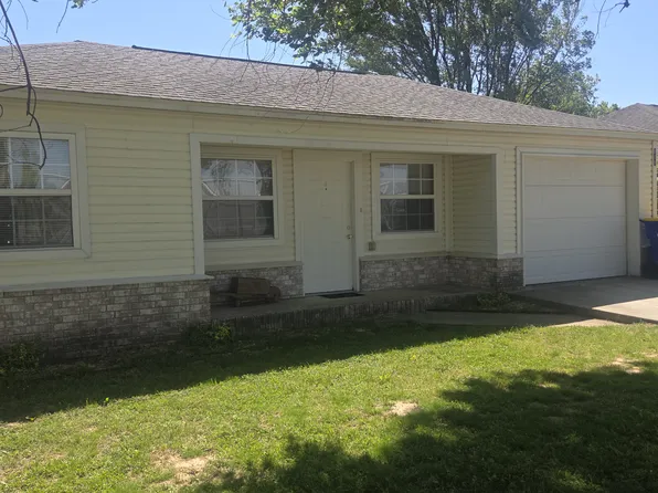 811 Spring Creek Rd, Lowell, AR 72745