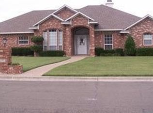 507 Meadowland Dr, Mc Gregor, TX 76657