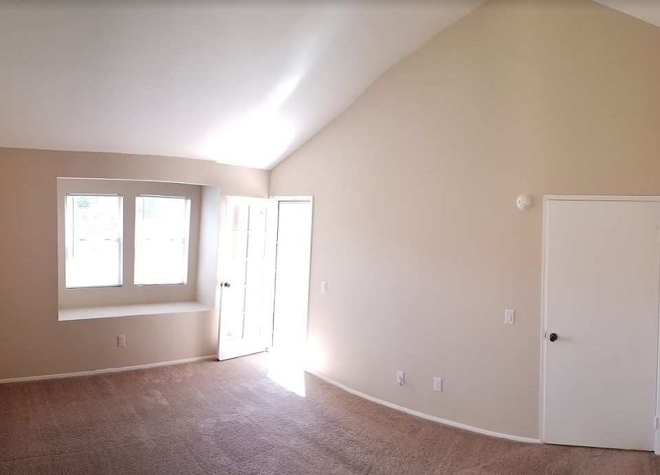 1st image of 9013 Calle Del Verde