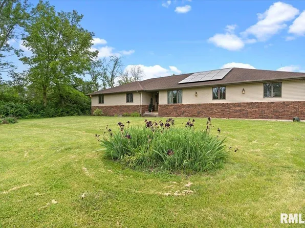 3685 N Oak Hill Rd, Rochester, IL 62563