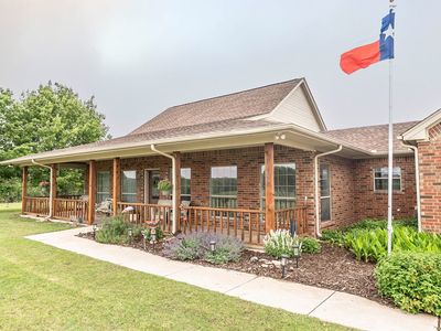 2168 Fruitland Rd, Sunset, TX, 76270