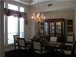 3rd image of 116 W Pines Dr