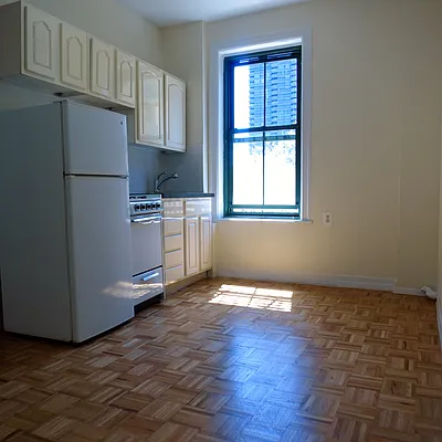 Rented by City & Suburban | media 20