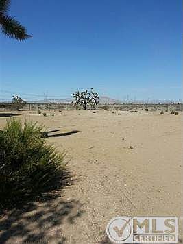 1 acre great flat lot