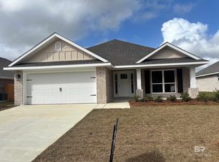627 Mayflower Dr, Foley, AL 36535