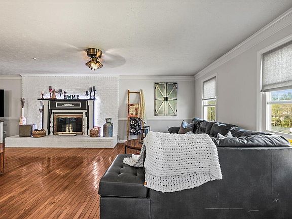 4th image of 759 Smitherman Rd