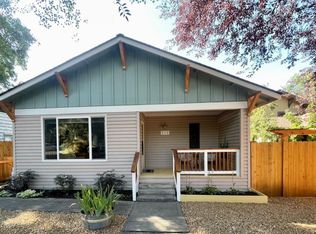 215 NW Hunter Pl, Bend, OR 97703