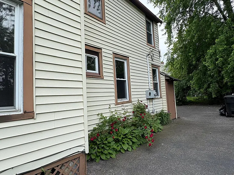 8010 Cory Ave #1 — Photo 11