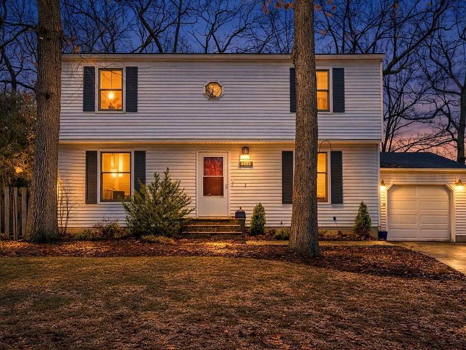 1st image of 4665 Westshire Dr NW