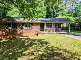 2569 Dobbs Dr NW, Kennesaw, GA 30152