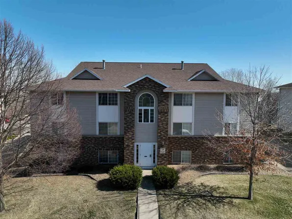 128 W Side Dr #1-12, Iowa City, IA 52246