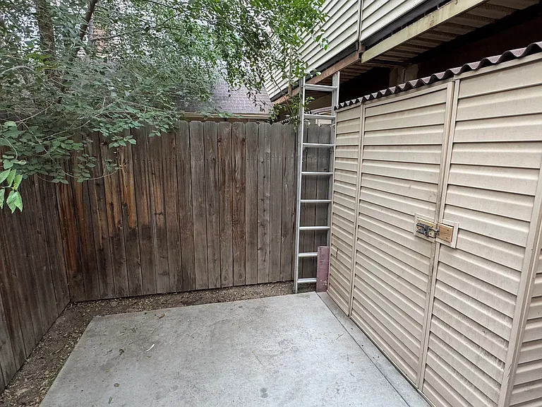 1896 W Homestead Farms Ln — Photo 20