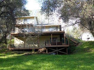 8673 Valley View Rd, Redding, CA 96001