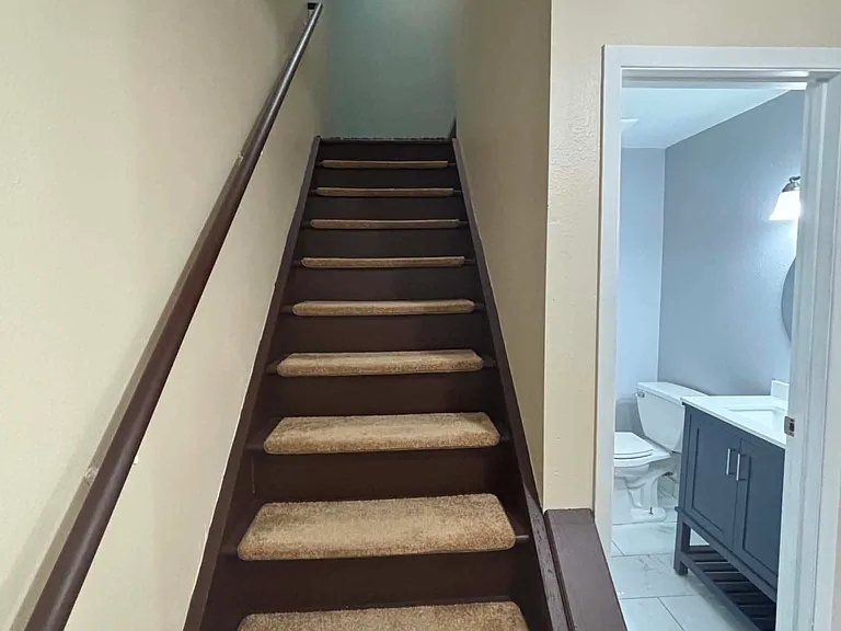 54 Nome Way #B — Photo 31