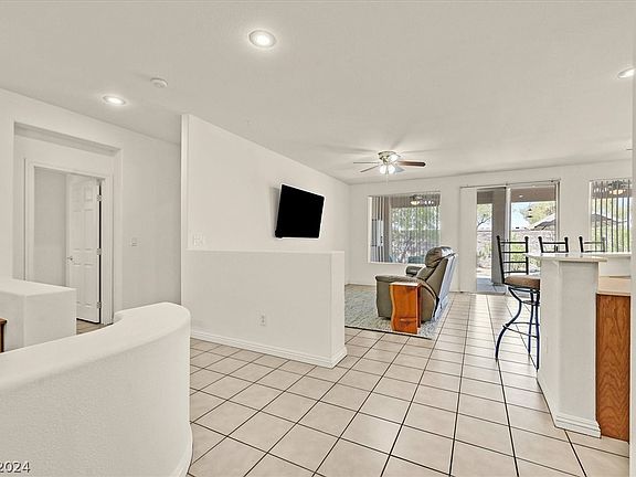 4th image of 10398 Melodia Magico Ave