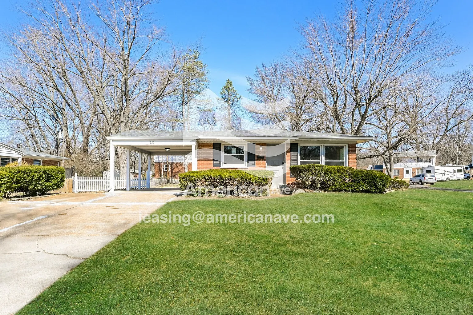 320 Saint Eugene Ln photo 1