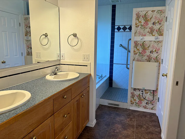 2566 N Sea Cove Way — Photo 16