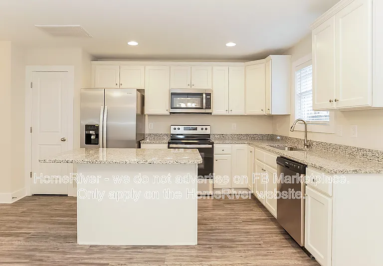 106 Beaumont Cir — Photo 6