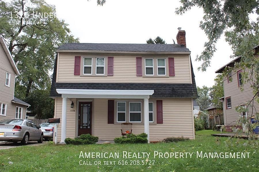 1st image of 1326 Underwood Ave SE