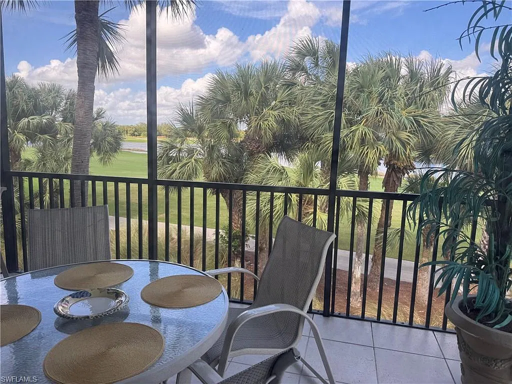 Miromar Lakes Beach And Golf Club — Photo 3
