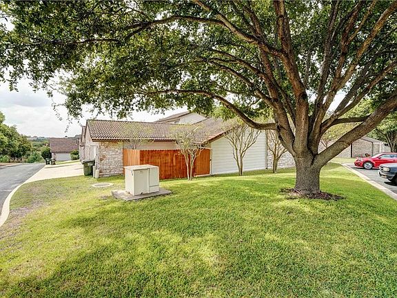 2nd image of 2217 Onion Creek Pkwy Unit 120