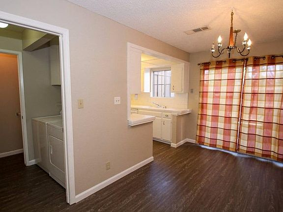 5th image of 5098 E Ashlan Ave APT 126