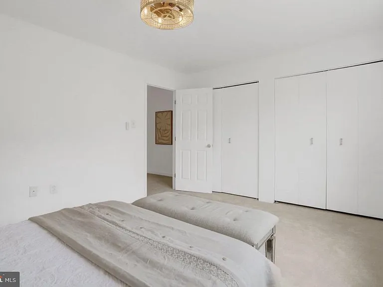 5934 Mayflower Ct — Photo 18