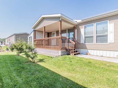 1615 Fox Dr SE, Mandan, ND, 58554