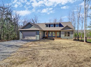 504 Acorn Ln, Jamestown, TN 38556