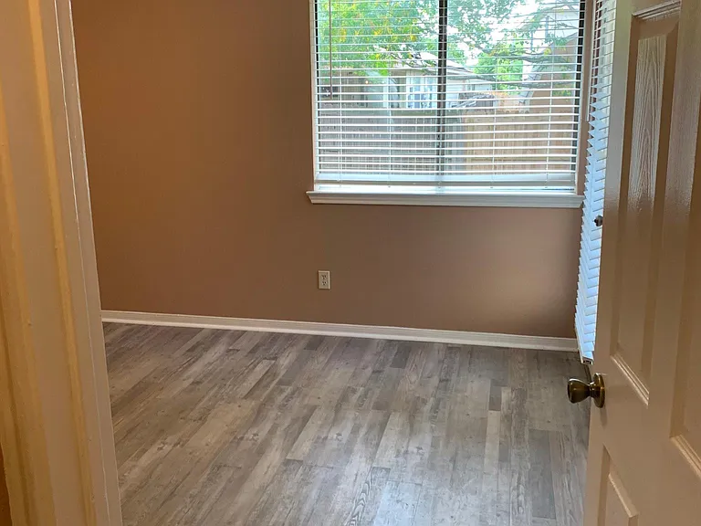 5318 Park Lk — Photo 19