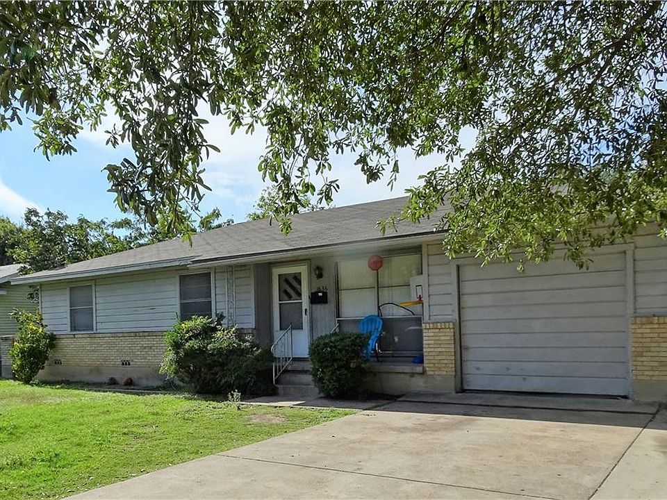 2nd image of 1836 Northcrest Dr