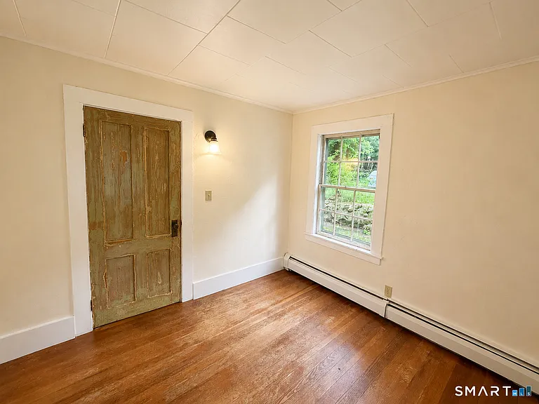111 Rockwell St #1 — Photo 12