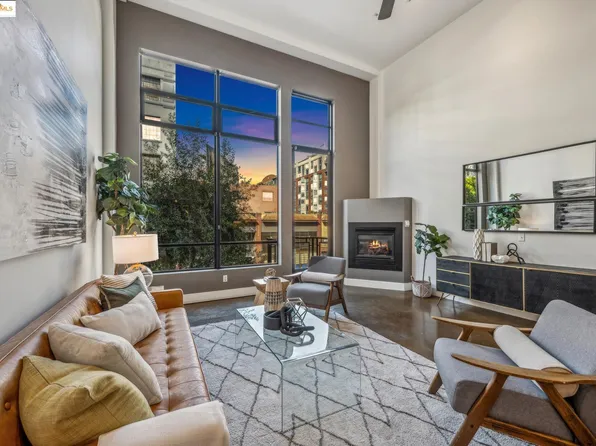 200 Townsend St Unit 4, San Francisco, CA 94107