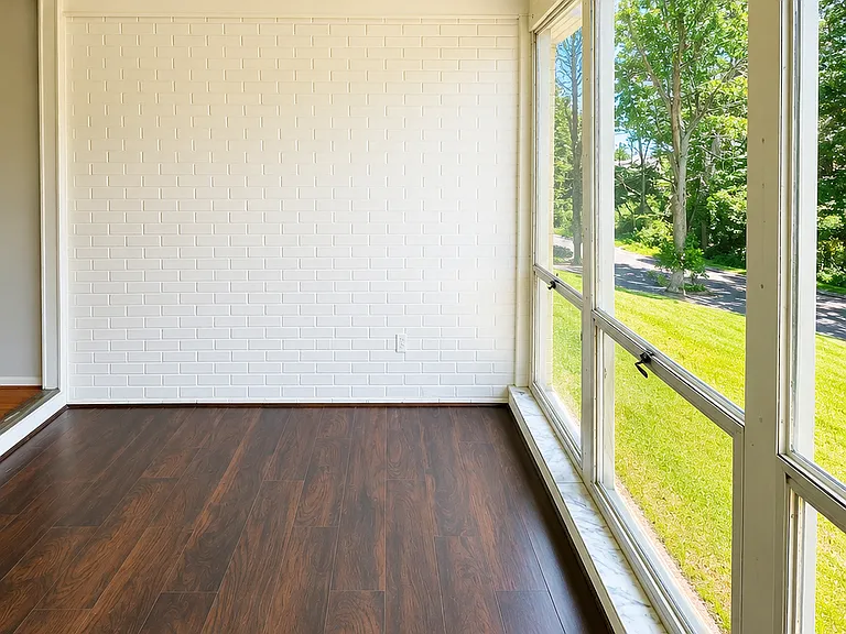 10300 Dudley Dr — Photo 5