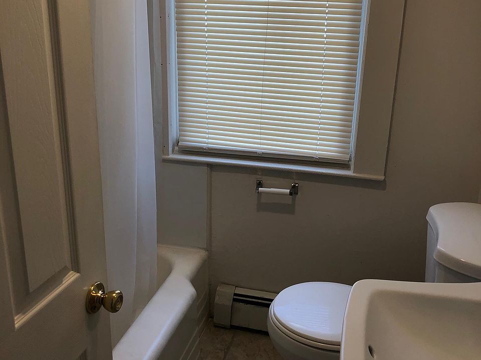Full Bath