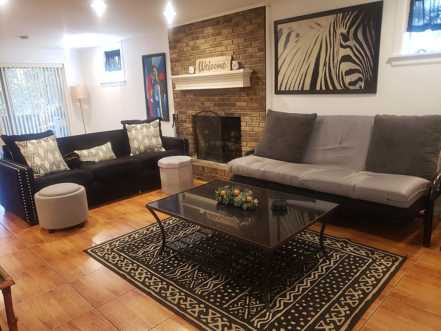 2 bed, 2000 sqft, $2,495 — Photo 3
