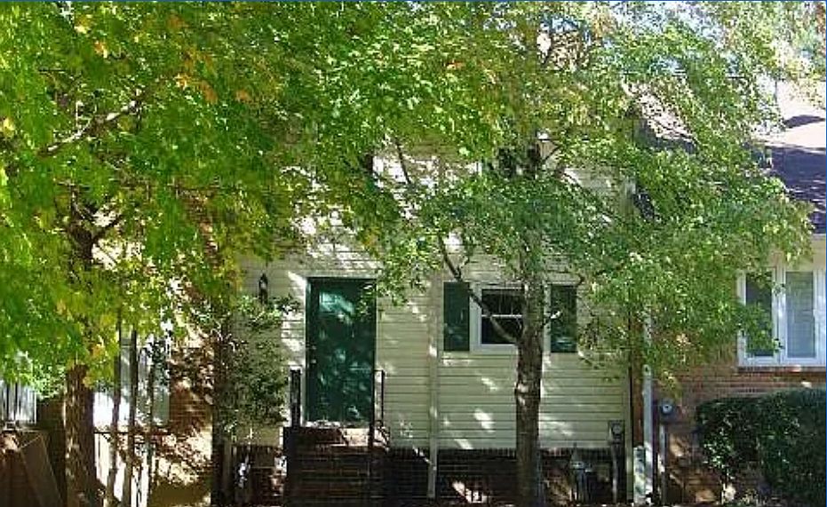 1st image of 1442 Twin Branches Cir SE