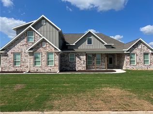 14114 Cayenne Cir, Siloam Springs, AR 72761