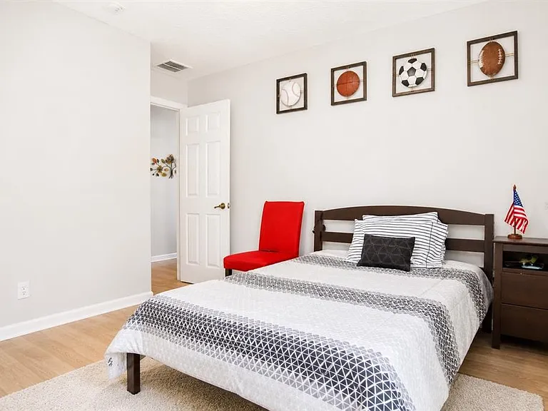2520 Dharma Cir — Photo 11