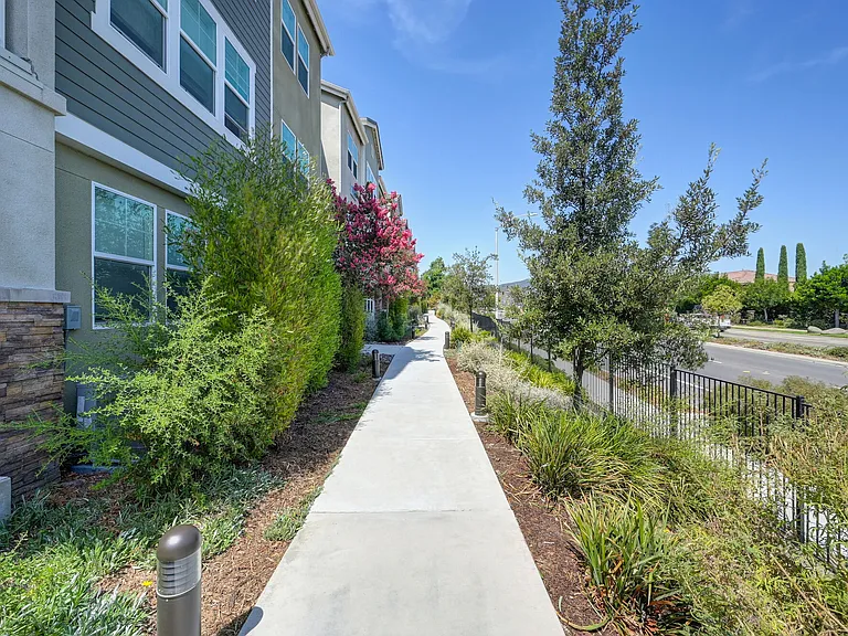 Vela Apartments — Photo 96